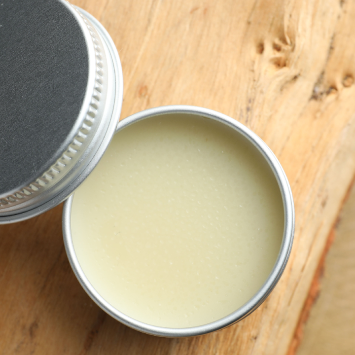 Apa Itu Solid Perfume dan Bagaimana Cara Menggunakannya?